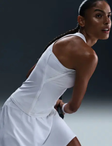 Майка для тенниса женская Nike VICTORY DRI-FIT белые FD5584-100