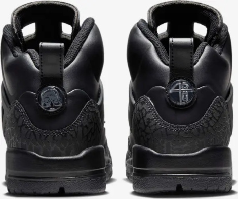 Кросівки підліткові Nike JORDAN SPIZIKE WINTERIZED (GS) чорні FD4653-001