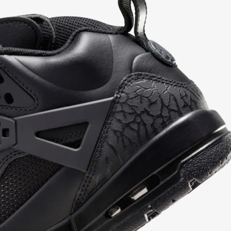 Кросівки підліткові Nike JORDAN SPIZIKE WINTERIZED (GS) чорні FD4653-001