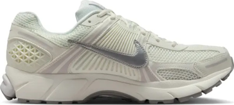 Кросівки Nike ZOOM VOMERO 5 світло-сірі FB9149-103