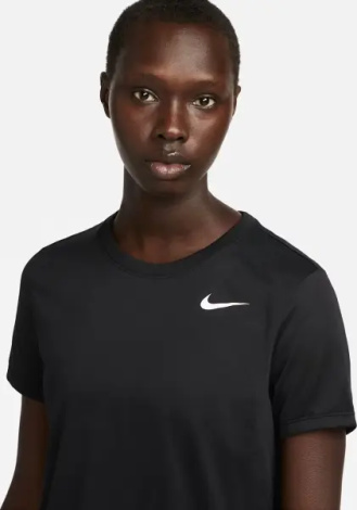 Футболка женская Nike DRI-FIT черная DX0687-010