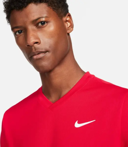 Футболка для тенісу Nike COURT DRI-FIT VICTORY червона CV2982-657