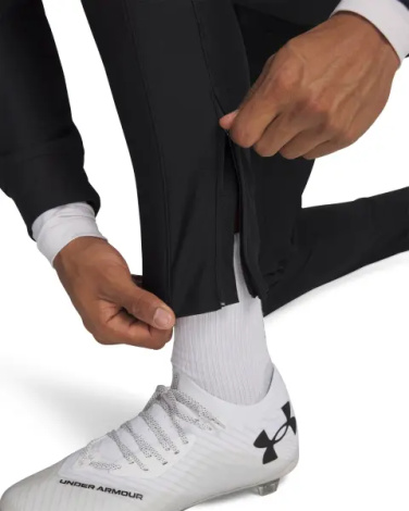 Спортивный костюм Under Armour CHALLENGER черный 6004052-001