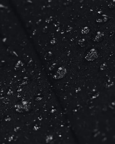 Ветровка Under Armour VIBE WOVEN черная 6003001-001