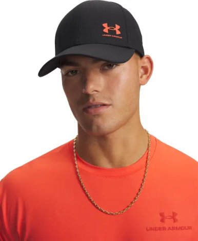 Кепка Under Armour MEN'S ISO-CHILL ARMOURVENT ADJUSTABLE CAP черно-оранжевая 1383440-003