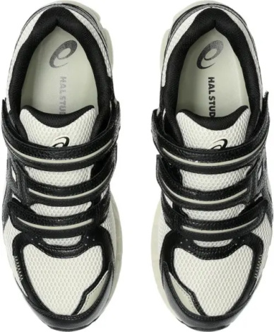 Кросівки Asics GEL-KAYANO 20 кремово-чорні 1203A499-250