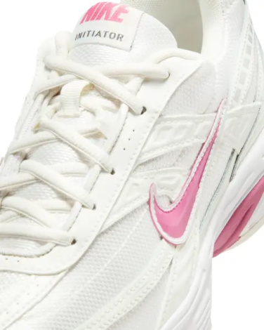 Кросівки жіночі Nike INITIATOR кремово-рожеві 394053-104