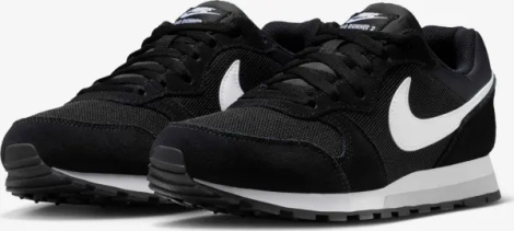Кросівки жіночі Nike MD RUNNER 2 чорно-білі 749869-018