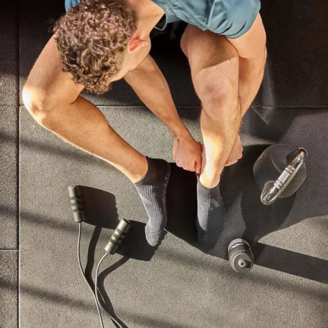 Шкарпетки для йоги Adidas STUDIO SOCKS чорні L/XL ADSK-10002BK
