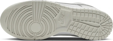 Кросівки жіночі Nike DUNK LOW світло-сіро-білі DD1503-103