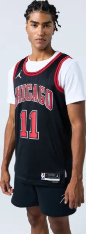 Майка баскетбольная Nike CHICAGO BULLS STATEMENT EDITION JORDAN DRI-FIT NBA SWINGMAN черно-красная DO9521-010