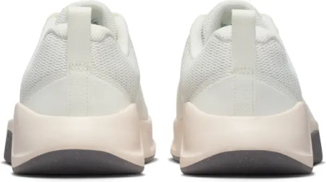 Кросівки для тренувань жіночі Nike MC TRAINER 3 кремово-сірі FQ1830-120
