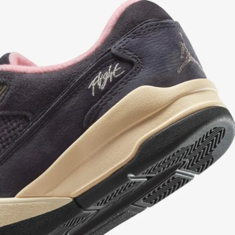 Кросівки підліткові Nike FLIGHT COURT (GS) темно-сіро-світло-рожеві HF3333-012