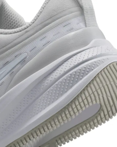 Кросівки дитячі Nike STAR RUNNER 5 (PS) білі HF7005-101
