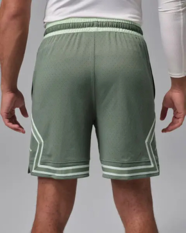 Шорты баскетбольные Nike JORDAN DRI-FIT MESH DIAMOND SHORTS темно-зеленые HF9910-351