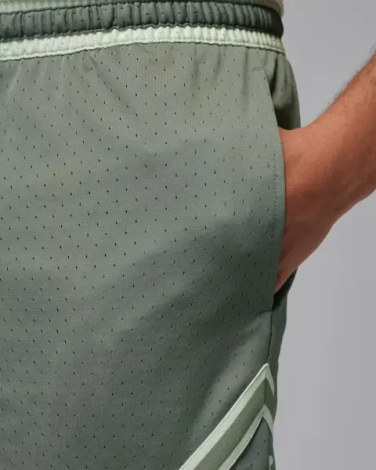 Шорты баскетбольные Nike JORDAN DRI-FIT MESH DIAMOND SHORTS темно-зеленые HF9910-351