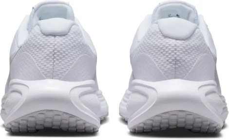 Кроссовки беговые женские Nike REVOLUTION 8 белые HJ8485-101