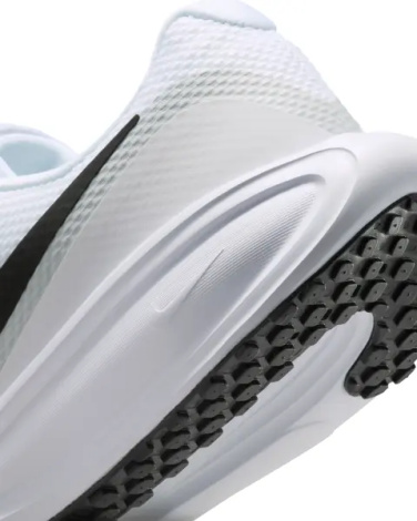 Кроссовки беговые Nike REVOLUTION 8 бело-черные HJ9198-101