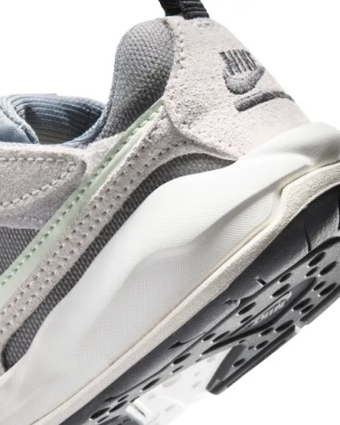 Кросівки дитячі Nike JORDAN CMFT ERA (PS) сіро-м'ятні HQ0507-003