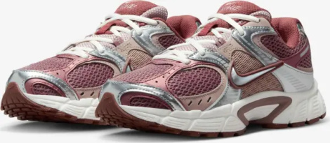 Кросівки жіночі Nike V5 RNR бордово-срібні HQ7901-200