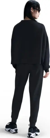 Світшот жіночий Nike 24.7 IMPOSSIBLYSOFT DRI-FIT OVERSIZED чорний HQ8193-010