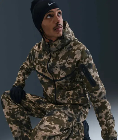 Спортивний костюм Nike TECH FLEECE CAMO хакі камуфляж HV0955-276__II1324-276