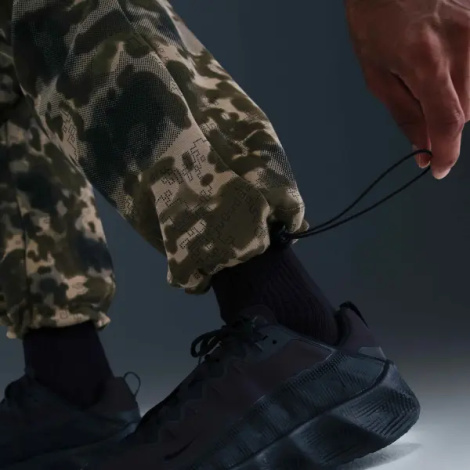 Спортивний костюм Nike TECH FLEECE CAMO хакі камуфляж HV0955-276__II1324-276