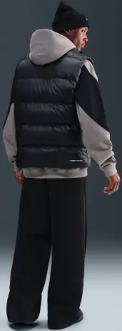 Жилетка Nike WINDRUNNER STATEMENT чорна HV1480-010