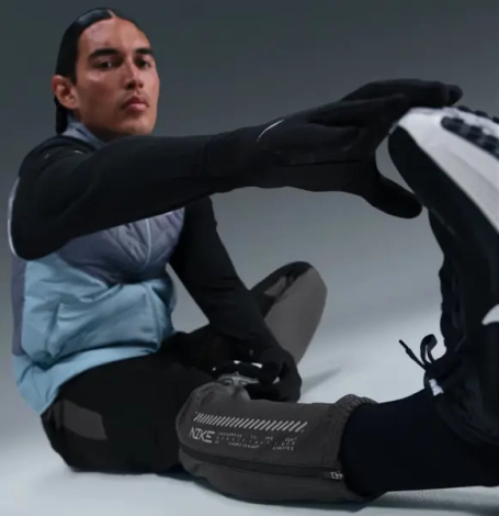 Спортивні штани для бігу Nike CHALLENGER THERMA-FIT WINTERIZED чорно-темно-сірі HV2673-010