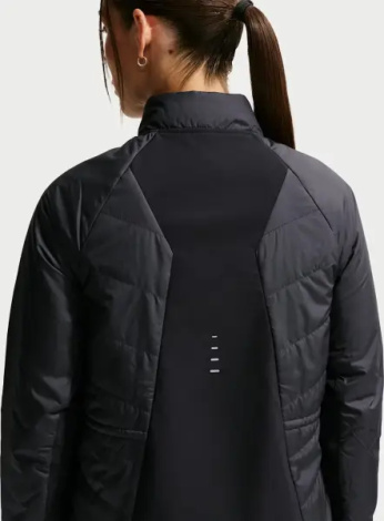 Куртка для бега женская Nike SWIFT THERMA-FIT черная HV2744-010