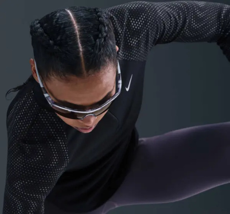 Реглан для бега женский Nike TEMPO FLASH DRI-FIT черный HV2996-010