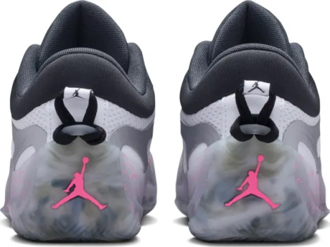 Кроссовки баскетбольные женские Nike JORDAN HEIR SERIES 2 светло-серо-черно-розовые HV4417-100