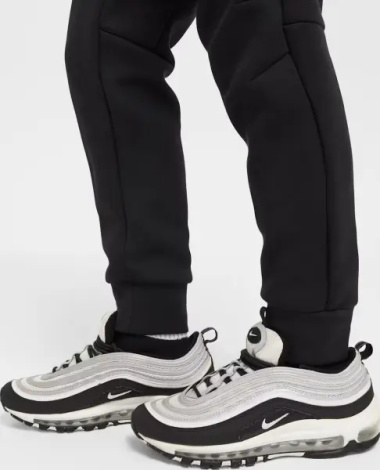 Спортивні штани підліткові Nike SPORTSWEAR TECH FLEECE чорні HV5869-010