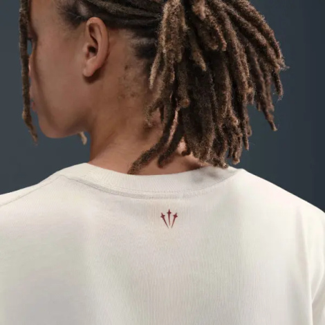 Футболка Nike NOCTA бежевая IB5673-104