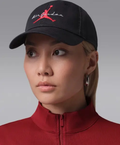 Кепка Nike JORDAN CLUB CAP UNSTRUCTURED ADJUSTABLE черная IF8483-010