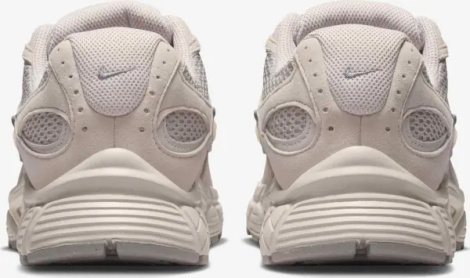 Кросівки жіночі Nike V5 RNR світло-коричневі II6294-201