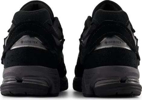 Кроссовки New Balance 2002R GORE-TEX черно-темно-серые U20023MB