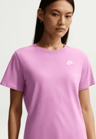 Футболка жіноча Nike SPORTSWEAR CLUB ESSENTIAL рожева DX7902-503