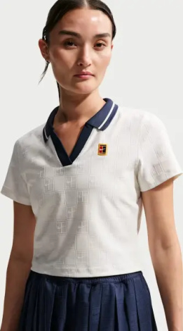 Поло для тенісу жіноче Nike NIKECOURT COLLECTION DRI-FIT CROPPED кремово-темно-синє IB0772-133
