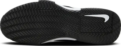 Кроссовки теннисные Nike ZOOM GP CHALLENGE 1 CLAY черно-белые FJ1813-001