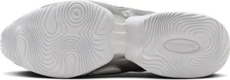 Кроссовки женские Nike AIR MAX MUSE серебряно-белые FV1920-100