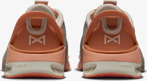 Кроссовки для тренировок женские Nike METCON 9 EASYON темно-оранжево-серые DZ2540-200