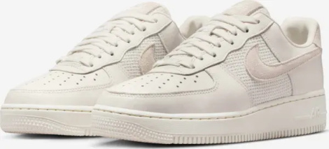 Кросівки жіночі Nike AIR FORCE 1 '07 бежеві IQ0275-030