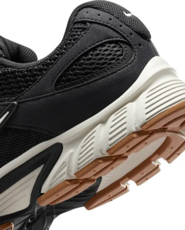 Кросівки Nike V5 RNR чорно-білі II6292-004