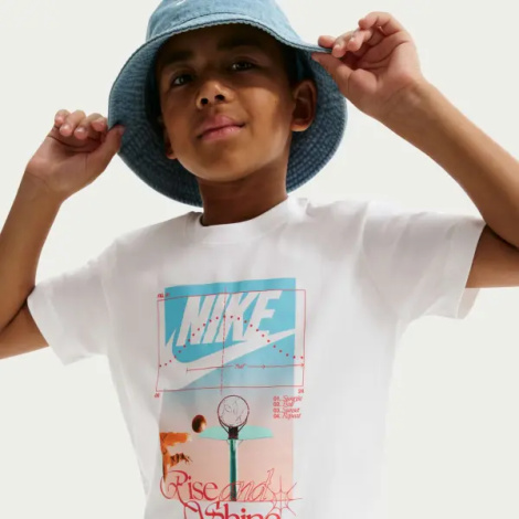 Футболка подростковая Nike SPORTSWEAR белая II0385-100