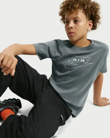 Футболка подростковая Nike SPORTSWEAR серая II0287-084