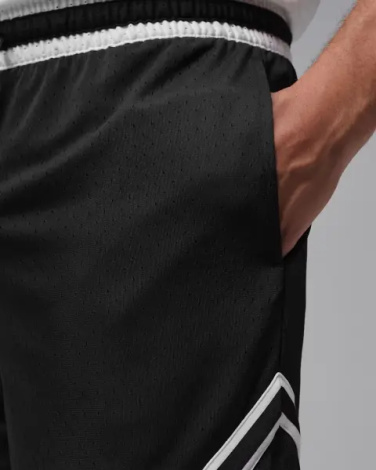 Шорти баскетбольні Nike JORDAN SPORT DRI-FIT 23CM DIAMOND чорно-білі IF5832-011