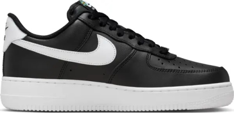 Кроссовки женские Nike AIR FORCE 1 '07 PREMIUM 'FLOWERS' черно-белые IB6644-001