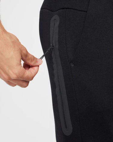 Спортивные штаны Nike TECH FLEECE JOGGERS черные HV0959-010