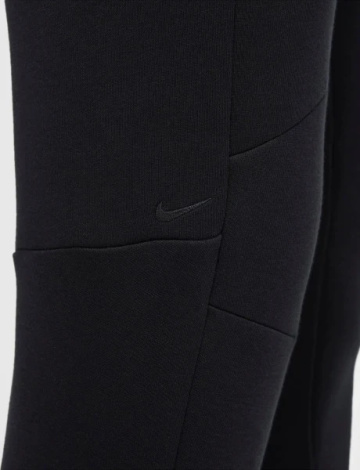 Спортивные штаны Nike TECH FLEECE JOGGERS черные HV0959-010